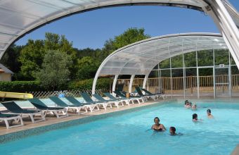 Camping la Mignardière - Destination Châteaux de la Loire - Piscine couverte et chauffée