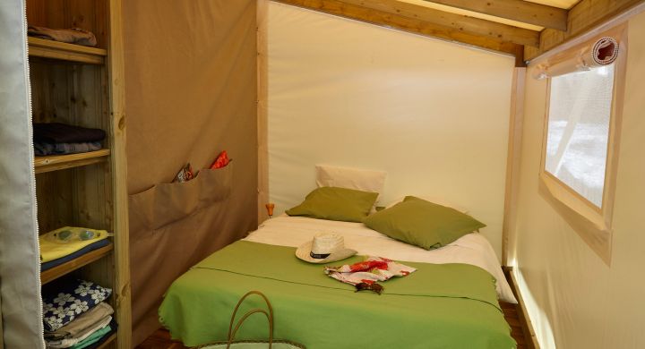 Tente Natura camping Le Petit Rocher