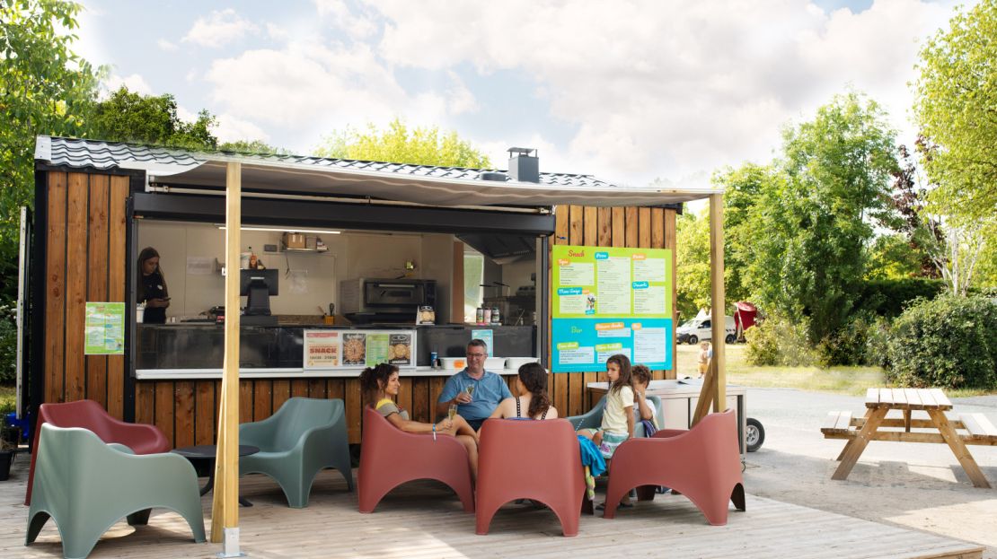 bar-snack-camping-mignardiere Bar snack camping La Mignardière Chateaux de la Loire