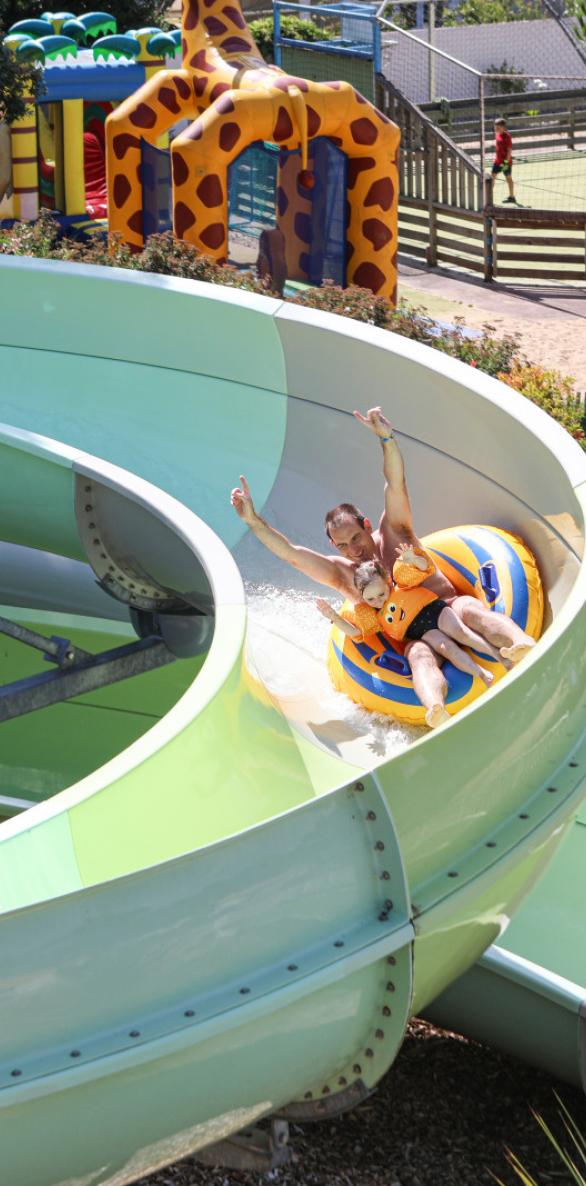 camping piscine couverte toboggan vendée