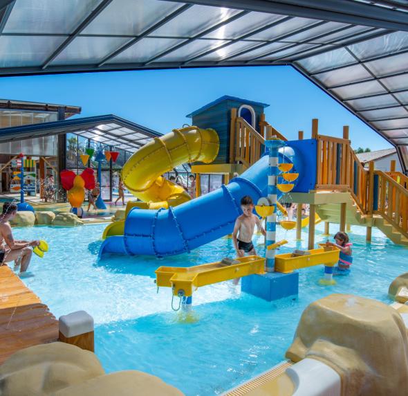 camping île d'oléron avec parc aquatique