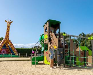 Aire jeux camping Park er Lann