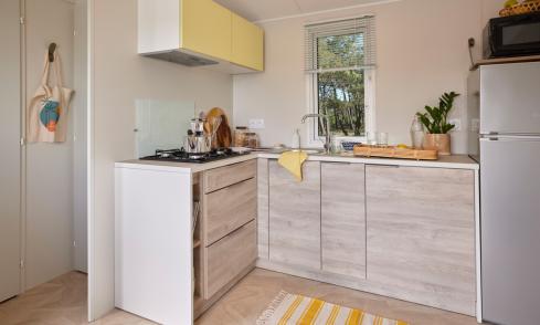 Cuisine mobil-home Loggia camping Les Chalands Fleuris