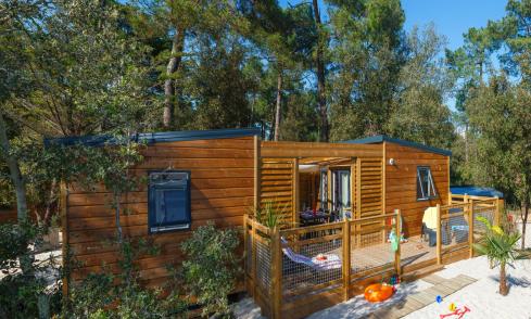 Cottage Prestige avec jacuzzi privatif camping Signol