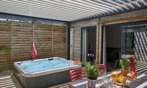 Cottage Prestige avec jacuzzi privatif camping Signol